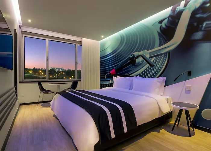 HF Fénix MusicAlbergo